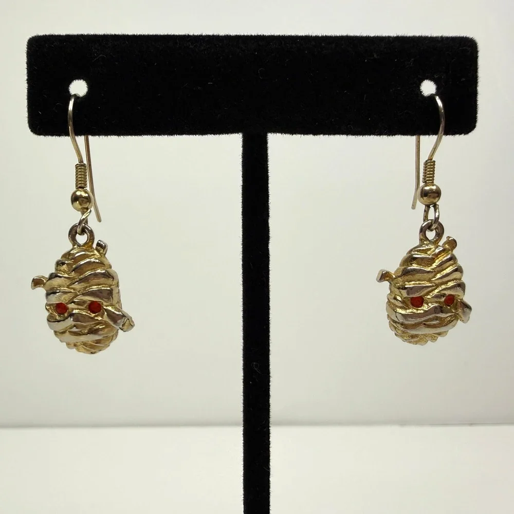 Gold Tone Mummy Dangle Earrings Red Eyes Halloween Costume Jewelry 1.5 in